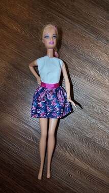 Blonde & Pink Streaked Fashion Doll in Floral Dress – 11.5" Used